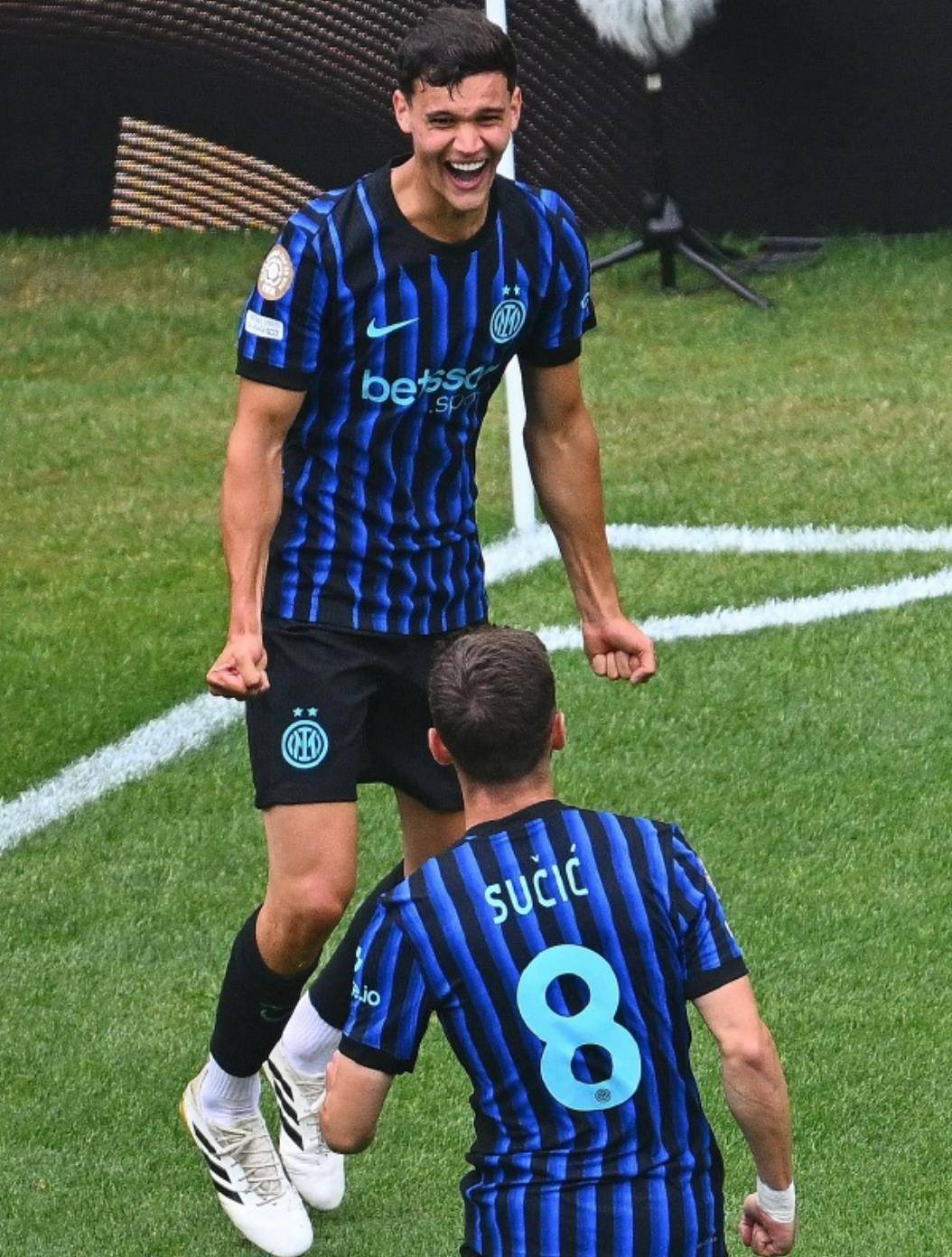 世俱杯-卡尔博尼92分钟绝杀国米2-1送浦和红钻出局(世俱杯16强对阵出炉)