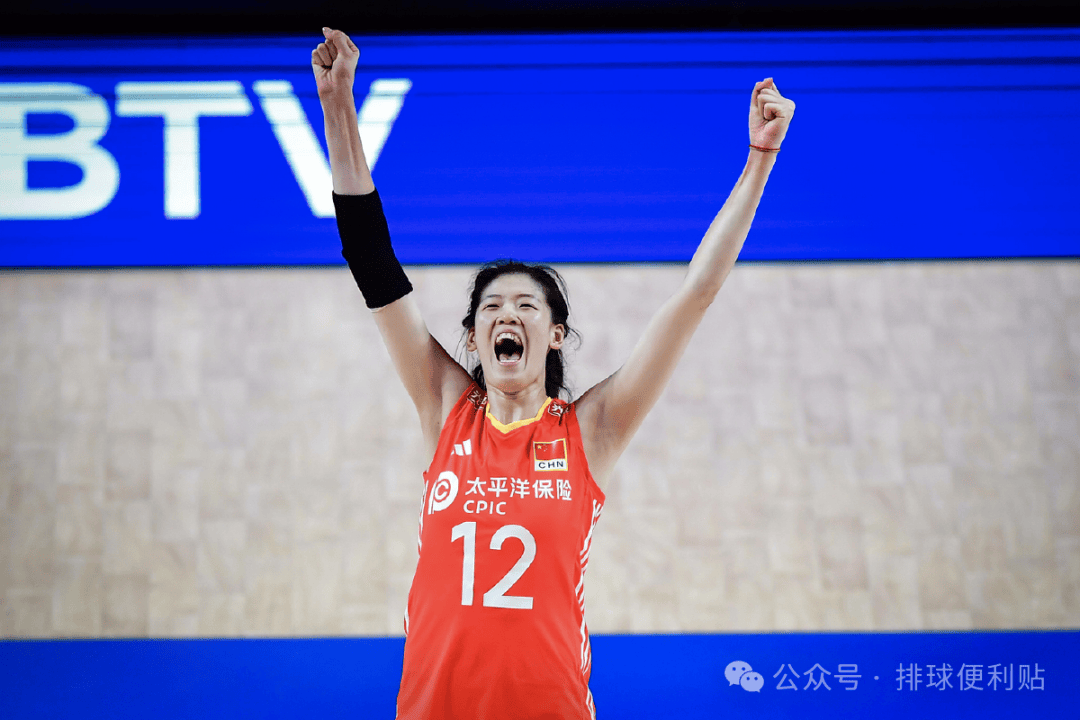 世界女排联赛-中国女排0-3意大利香港站3胜1负收官(2021年世界女排联赛中国对战意大利)
